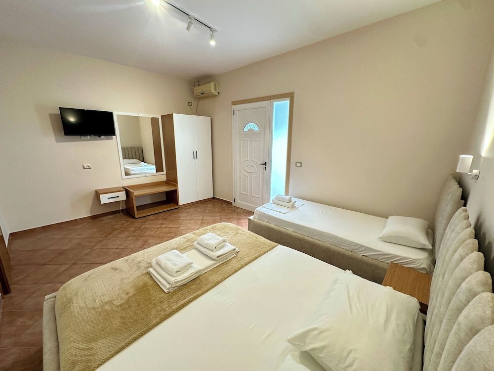 Vila Arial Standard Apartment, Balcony, City View 2