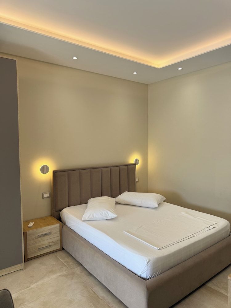 Vila Arial Deluxe Double Room, Balcony, Garden View 4