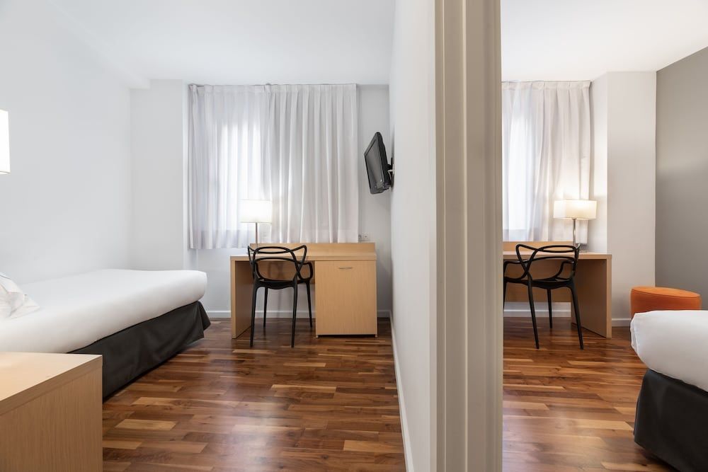 Eurostars Marques de Vallejo Standard Twin Room (Extra Bed) 5