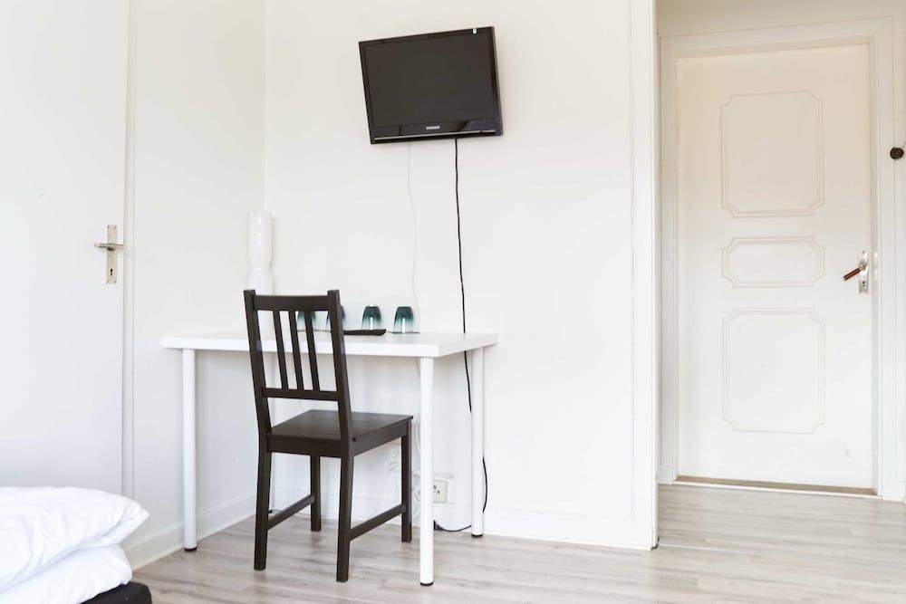 Pensionat Augustin Quadruple Room, Shared Bathroom 5