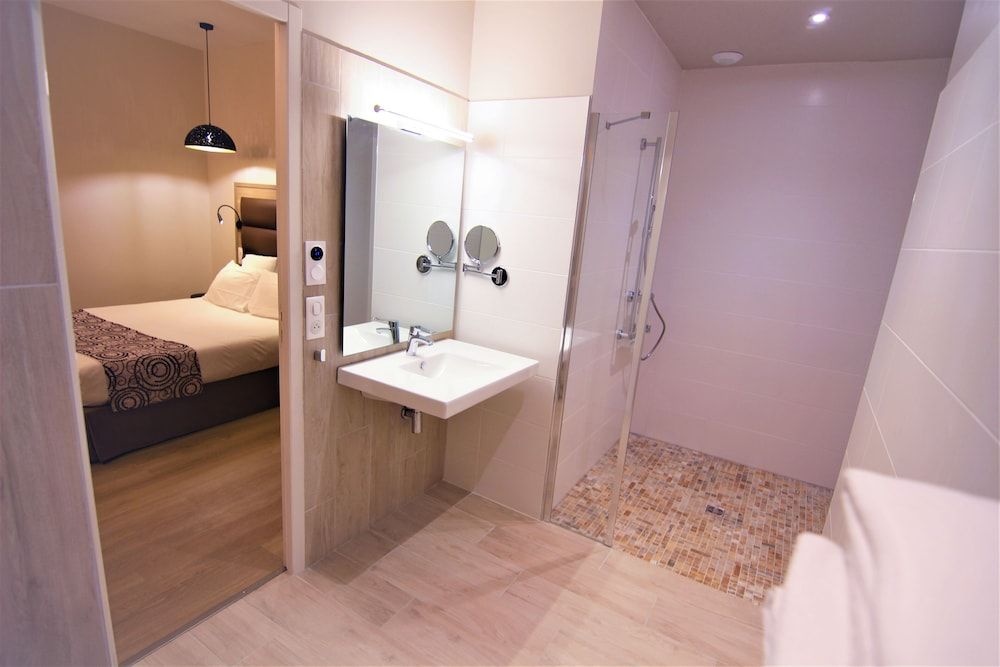 Double Room, Accessible