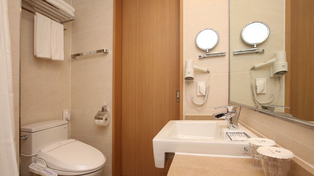 undefined Hotel Skypark Jeju 1 8