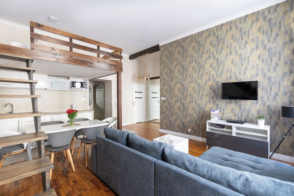 Deluxe Apartment