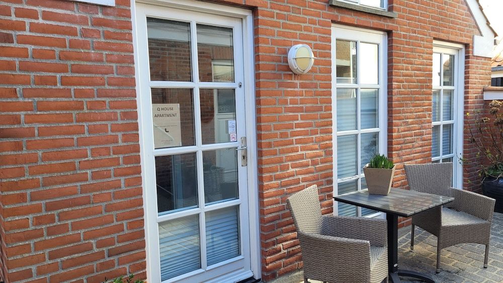 Hotel Town Living Studio 2