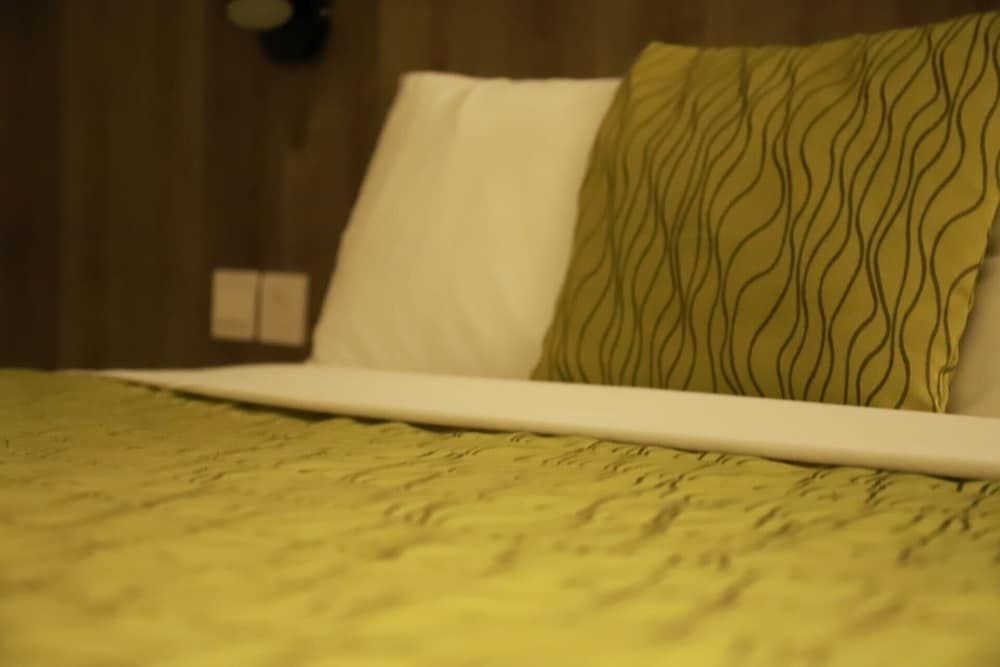 Airport Manor Inn Double Room 10