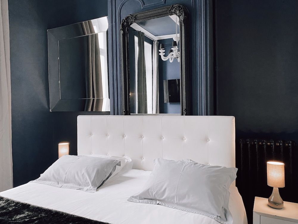 Royal Hotel Exclusive Double Room 2