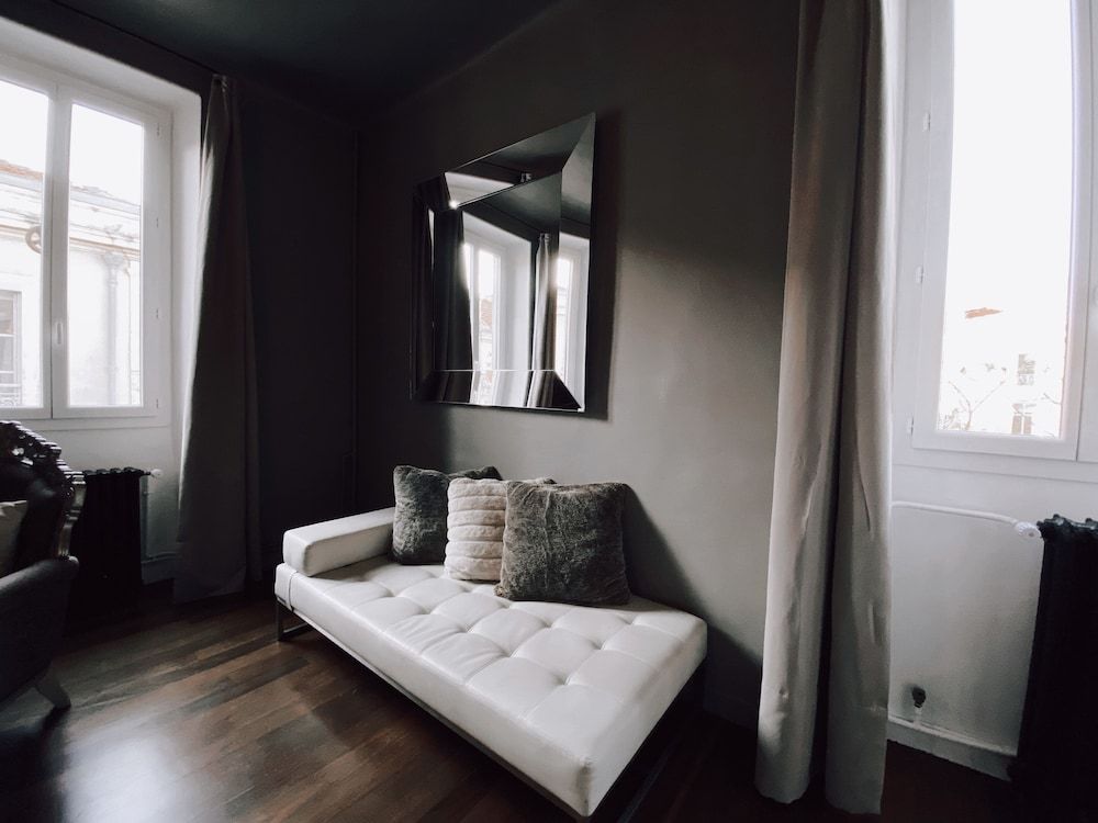 Royal Hotel Executive Double Room 5