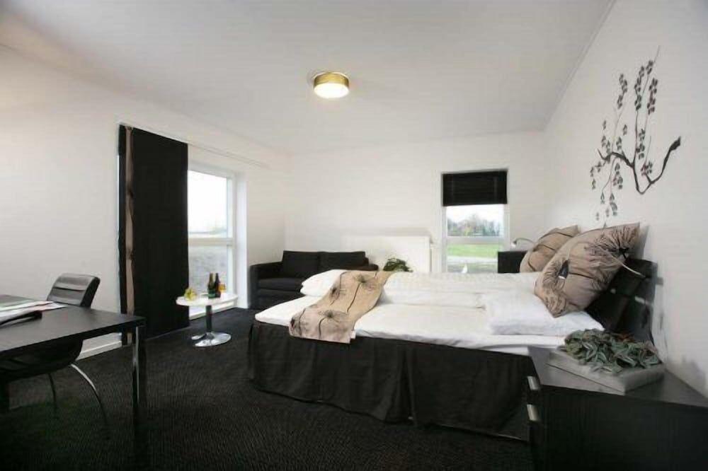 OnlySleep Oksebrovej Suite, Bathtub 4