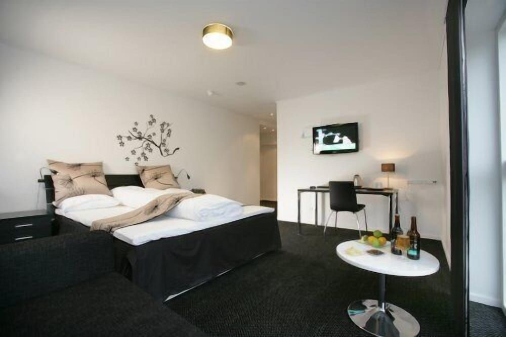 OnlySleep Oksebrovej Suite, Bathtub 3