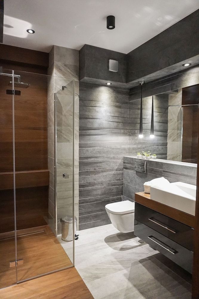 Superior Apartment (Montreal)