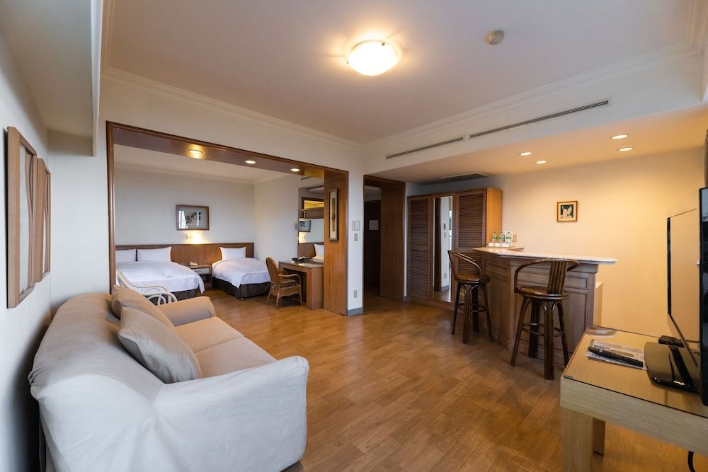 Deluxe Triple Room, Courtyard View