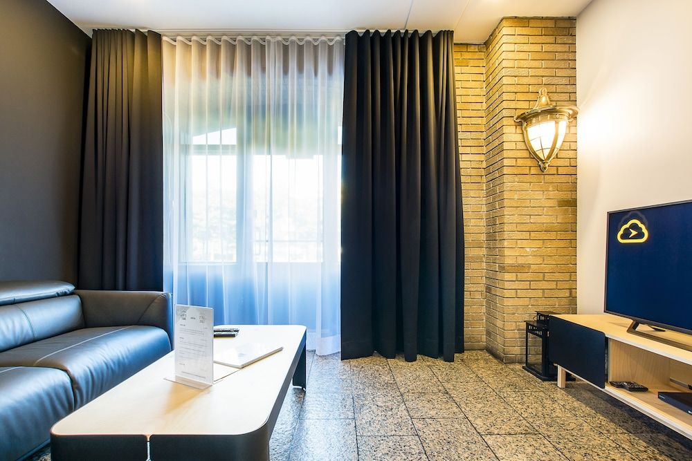 Les Lofts de la Gare - By Les Lofts Vieux-Quebec Apartment, 1 Bedroom with Bunk Beds (G102) 6