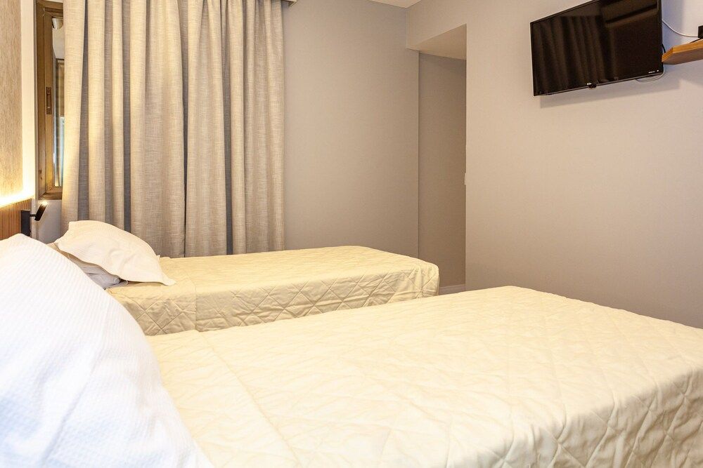 Premium Single Room