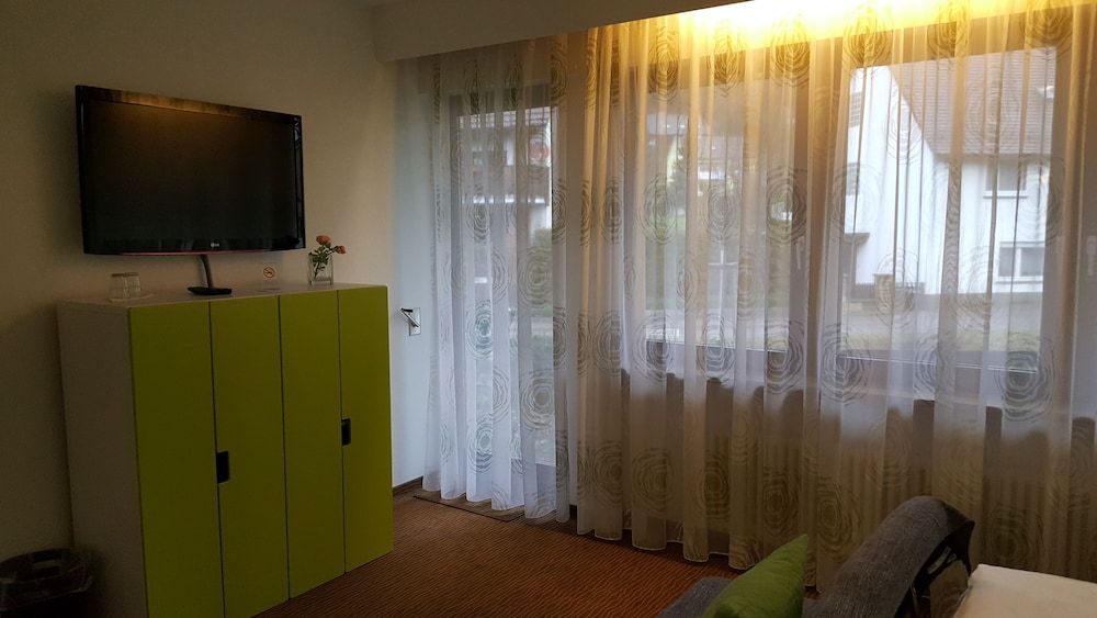 Gästehaus Ruh Standard Double Room 8