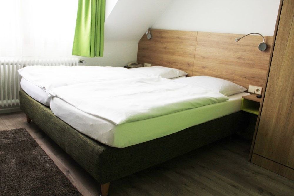 Gästehaus Ruh Standard Double Room 3