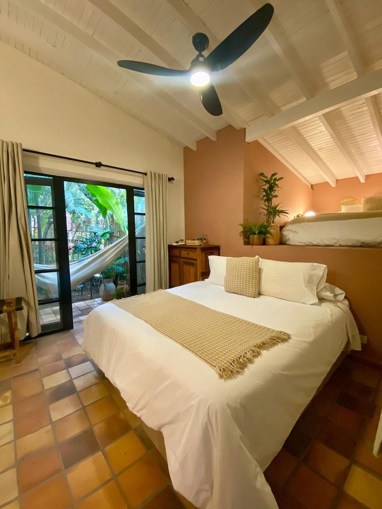 Hotel Quinta Ladera Family Room 8