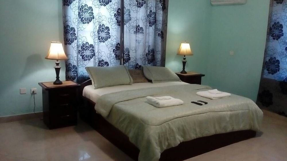 Coconut Pointe Villa & Beach Resort Deluxe Room, 2 Double Beds, Ground Floor 2