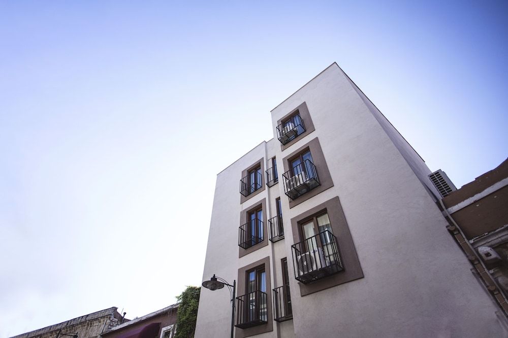 Hotel Kale 17 Superior Triple Room, City View 4