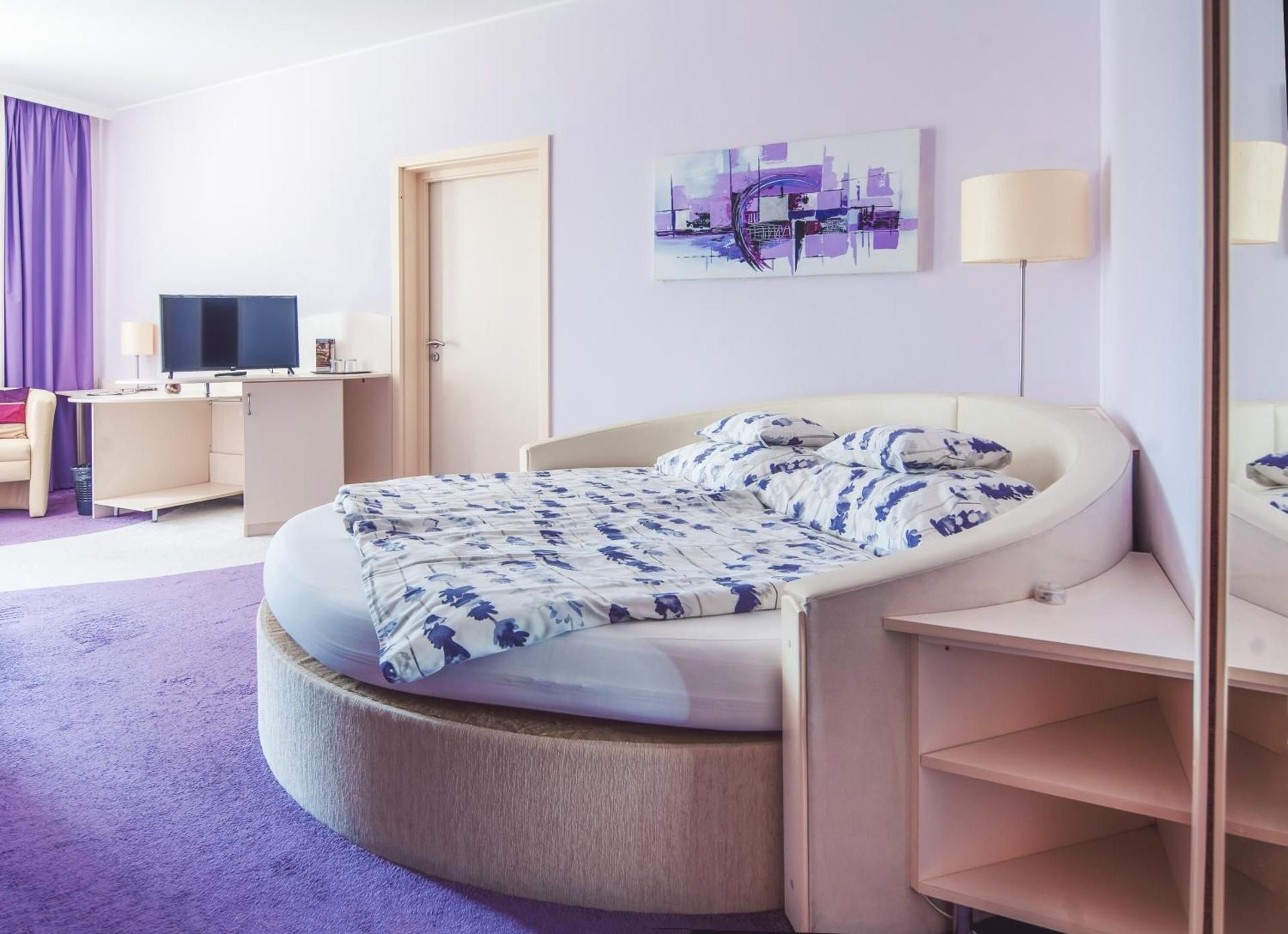 Luxury Suite