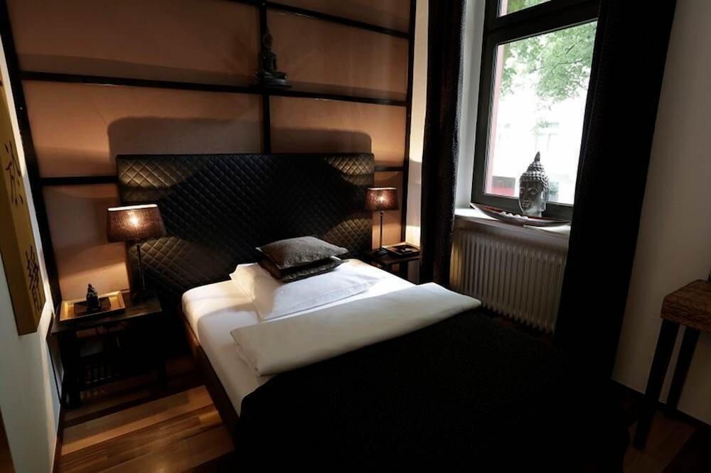 Hotel Am Volksgarten Basic Twin Room, 1 Bedroom (Medium/French Bed) 3