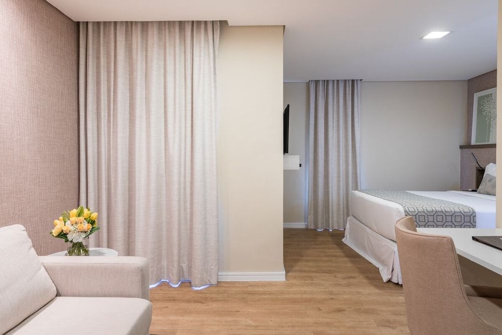 Hotel Heritage Suite Master
