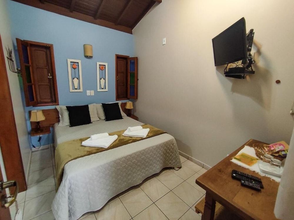 Standard Double Room, Garden View
