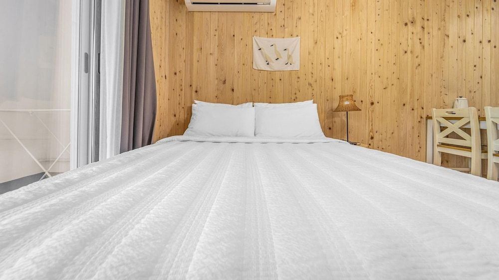 undefined Jeju Timberhouse Pension 7