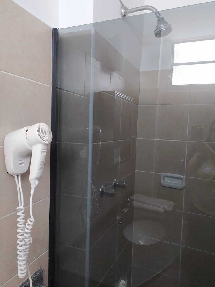 Hotel Dublin Double Room 12