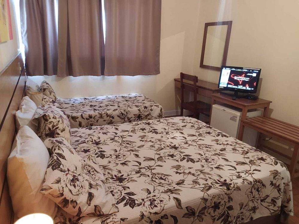 Hotel Dublin Triple Room 4