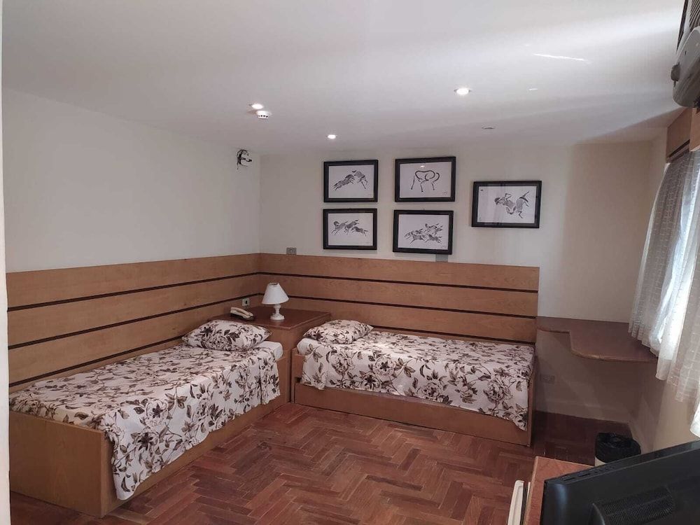 Hotel Dublin Family Room 6