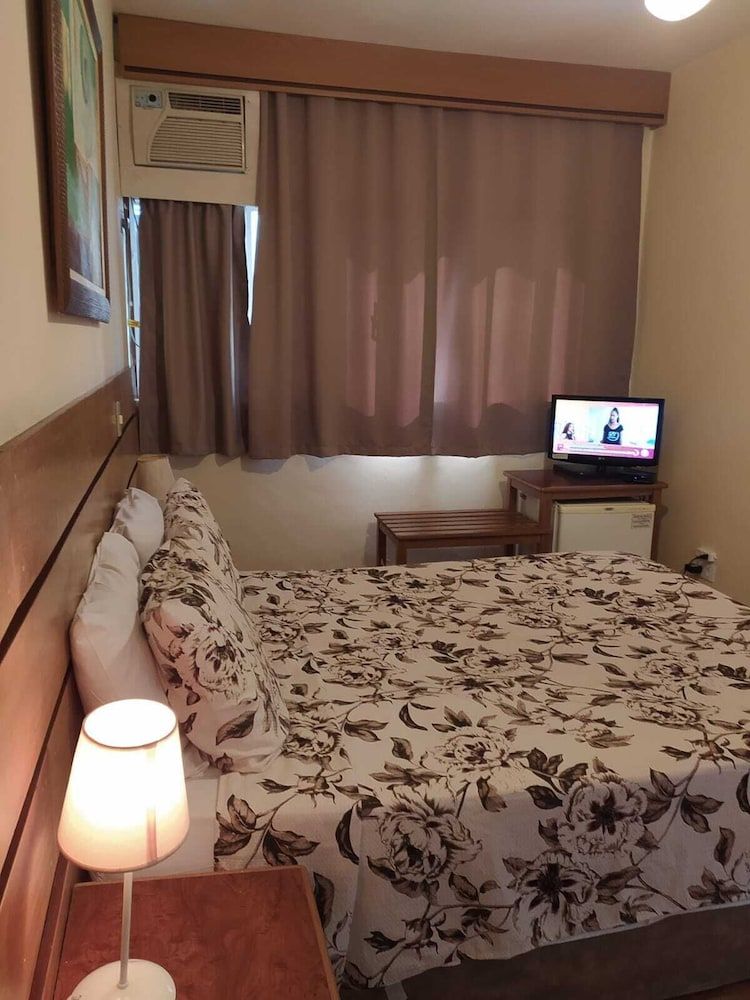 Hotel Dublin Double Room 6