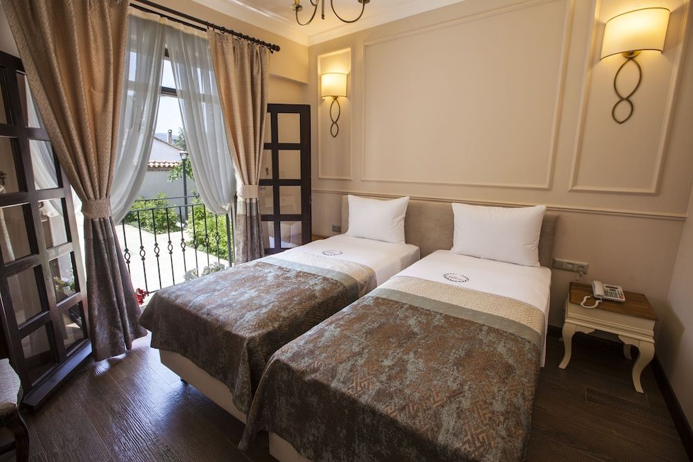 Livia Garden Hotel Deluxe Double or Twin Room 2