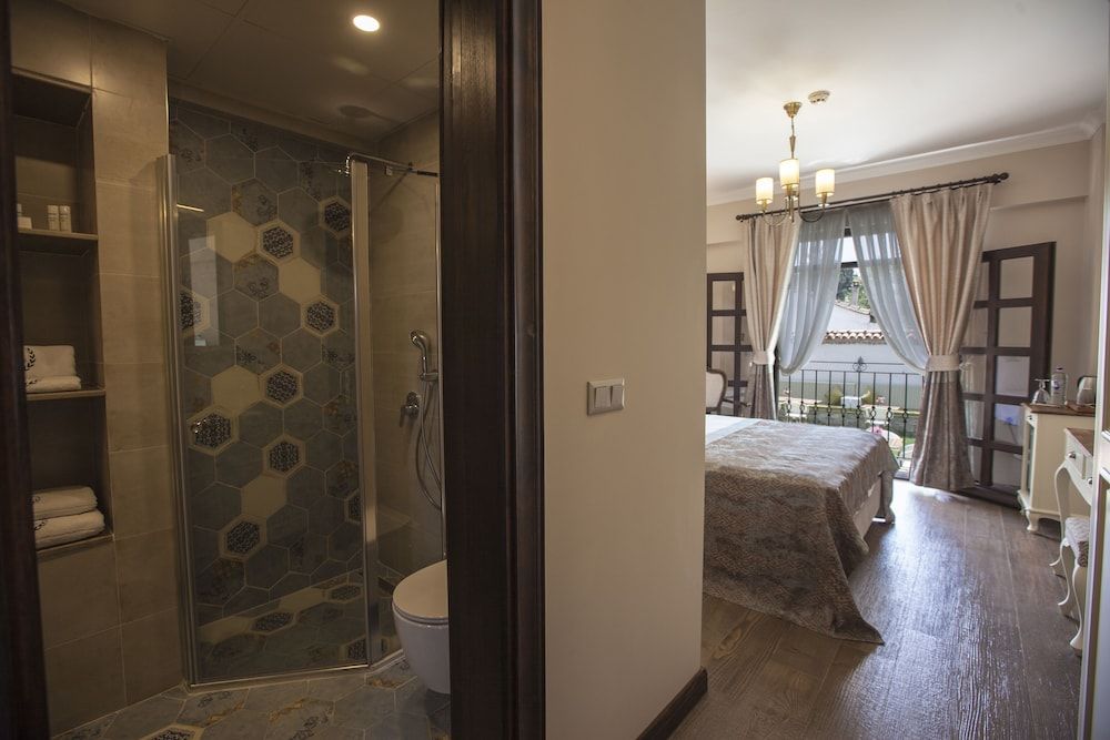 Livia Garden Hotel Deluxe Double or Twin Room 4