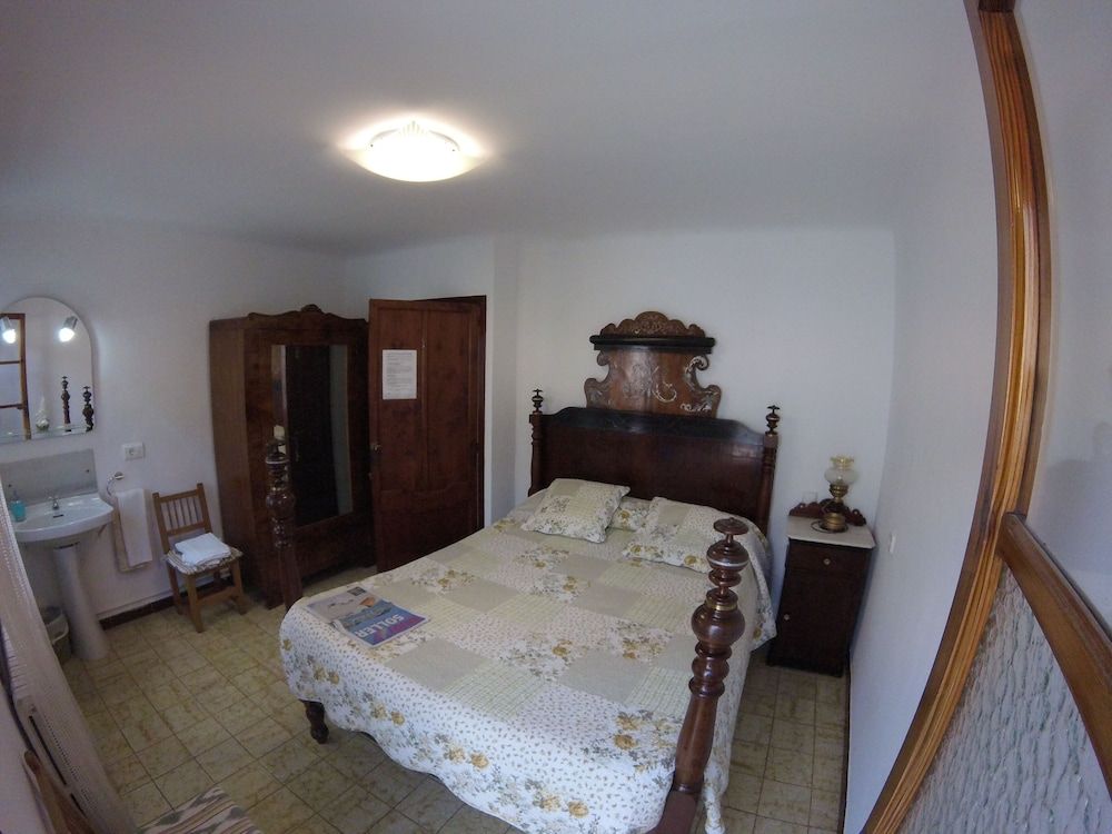 Double Room, Shared Bathroom Shared Terrace
