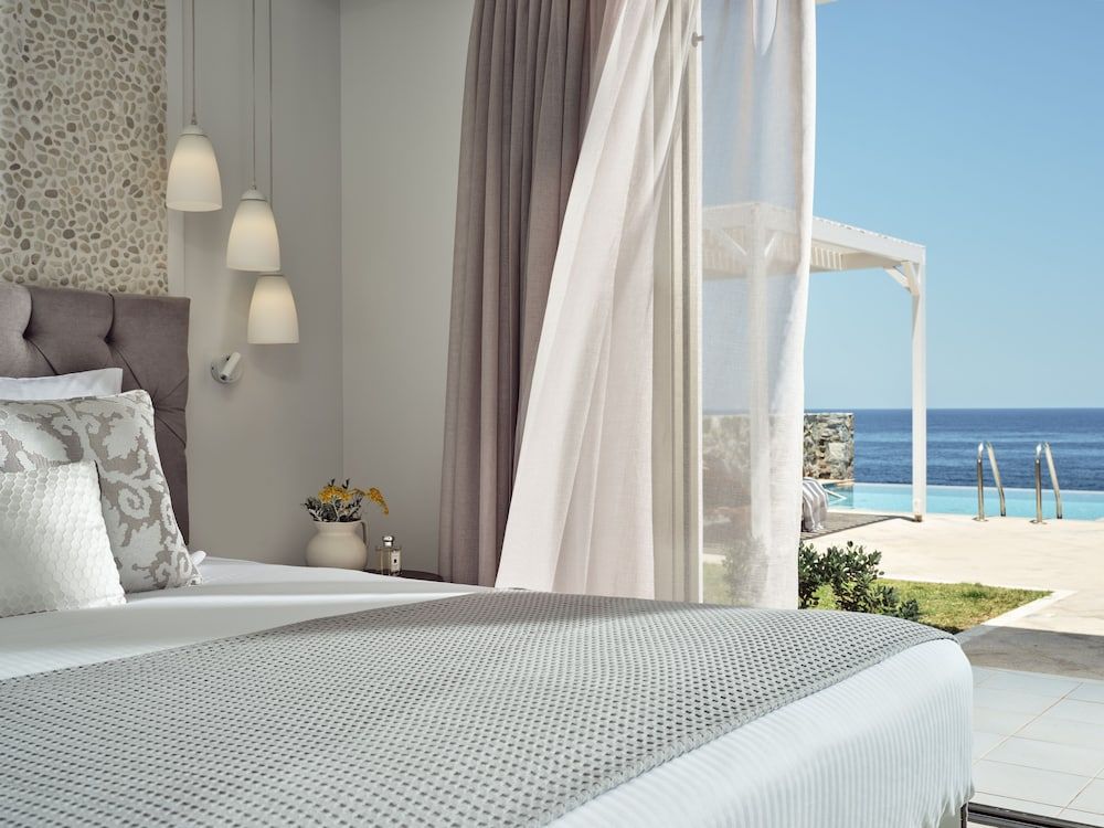 Luxury Room, Private Pool, Sea Front