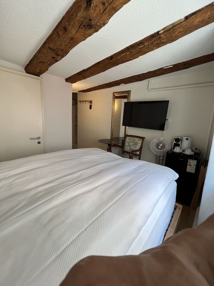 undefined Statthotel 3