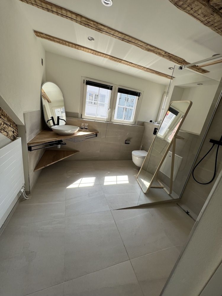 Statthotel Apartment (Apartment Suite) 5