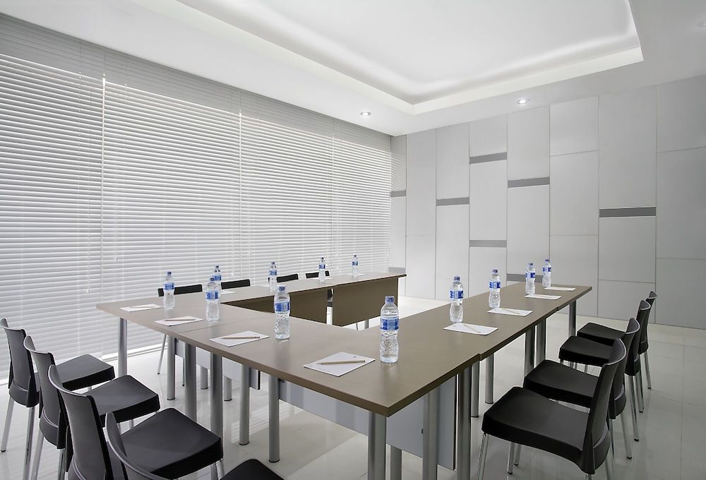 undefined Amaris Hotel Juanda 6