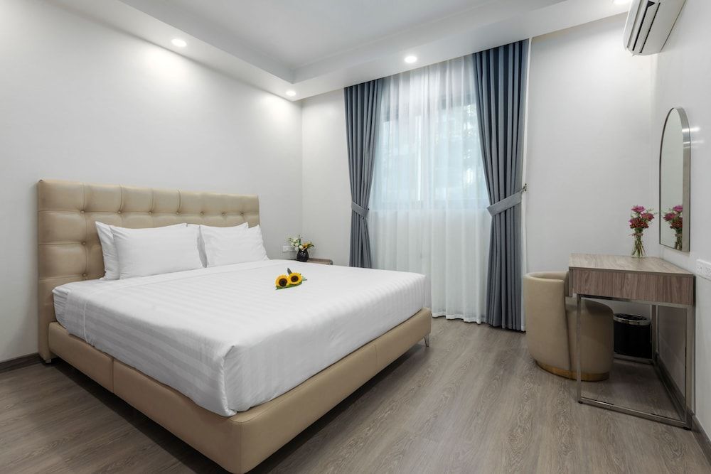 undefined Sunflower International Village 3