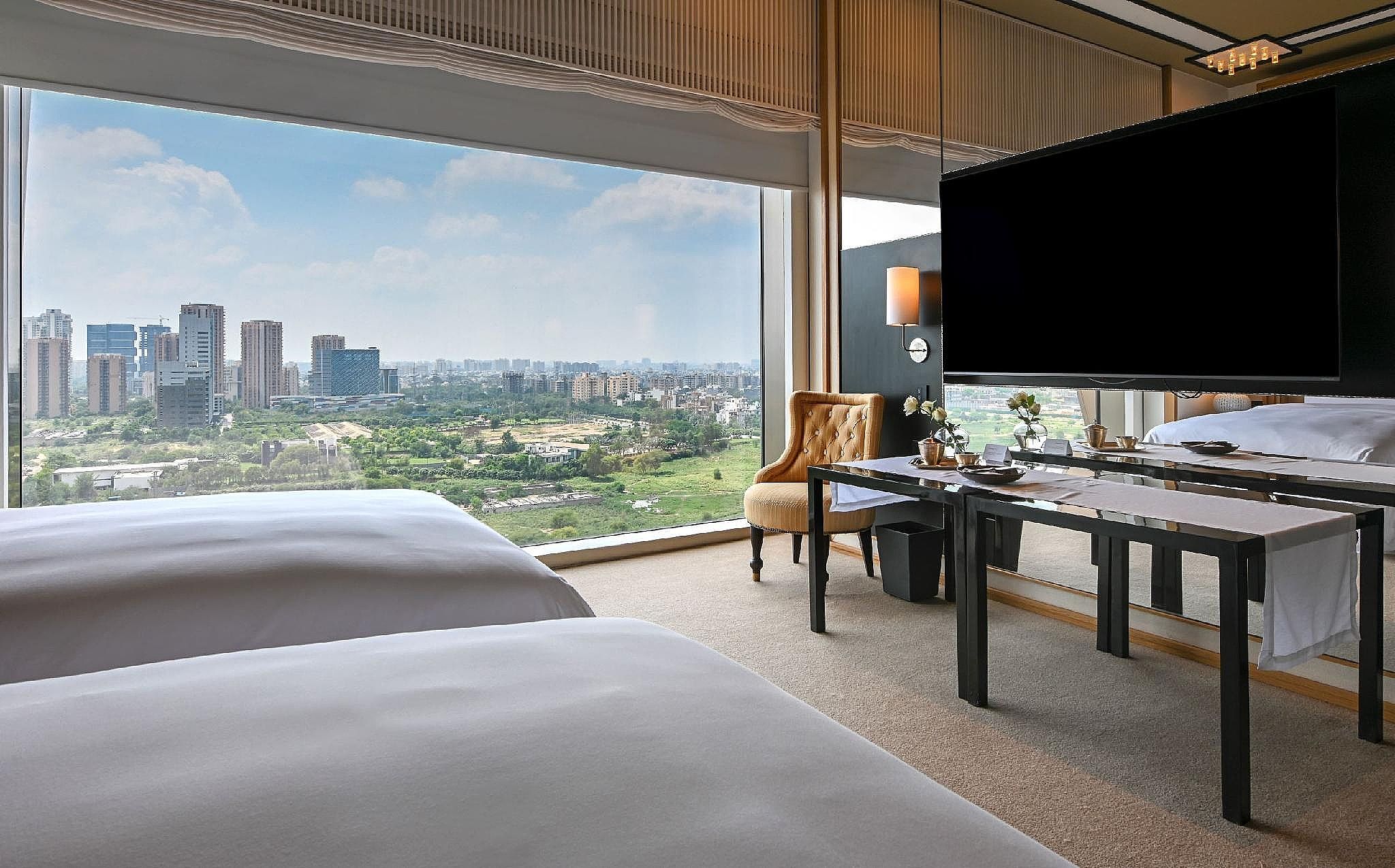 Grand Hyatt Gurgaon Club Room, 2 Twin Beds 2