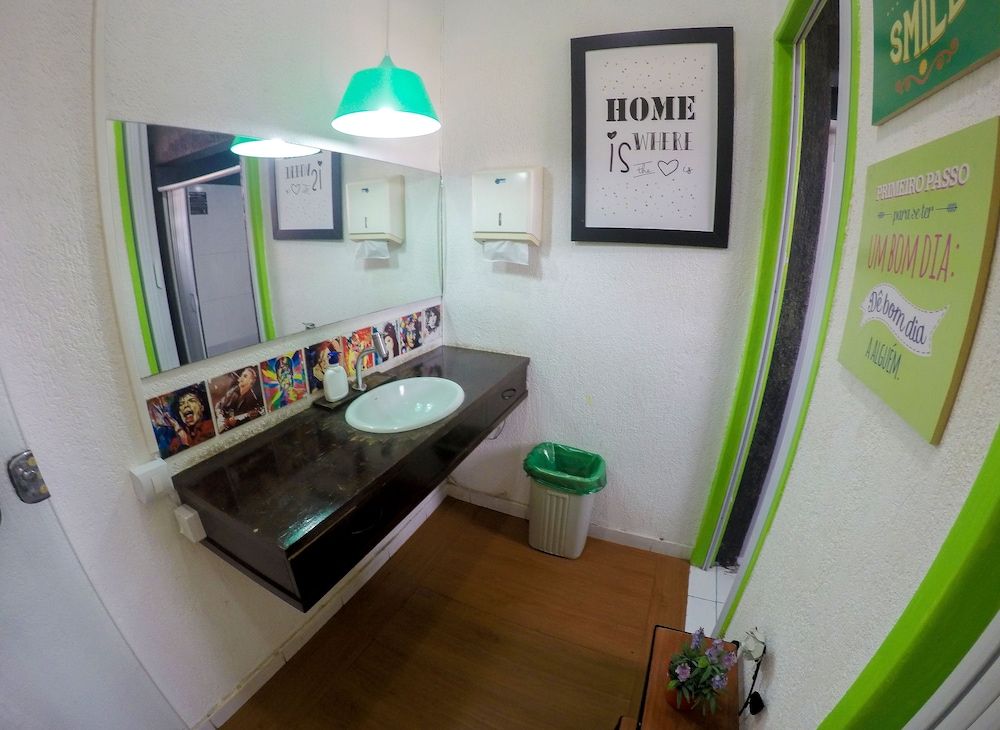 Vila Rock Hostel Standard Double or Twin Room, Shared Bathroom 12