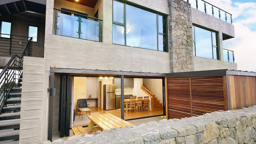 undefined Jeju la Cour Pension 5