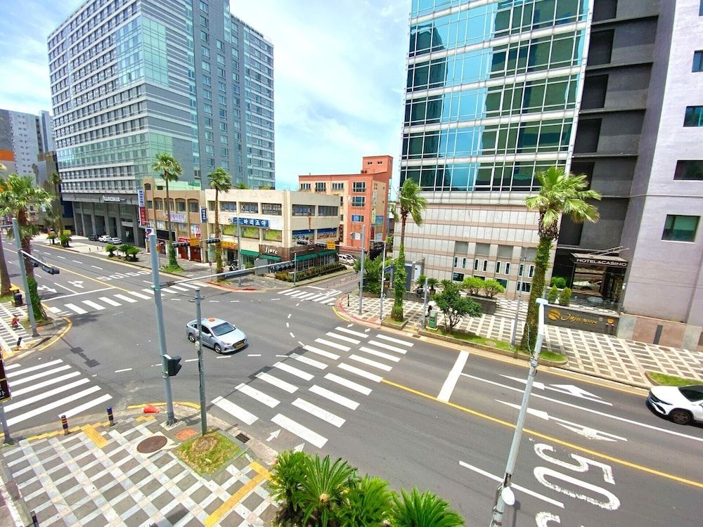 undefined Bricks Stay 7