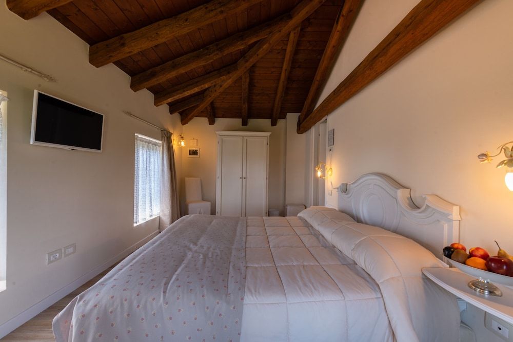 Casale in Collina Double Room, 1 Queen Bed, Non Smoking, Garden View 5
