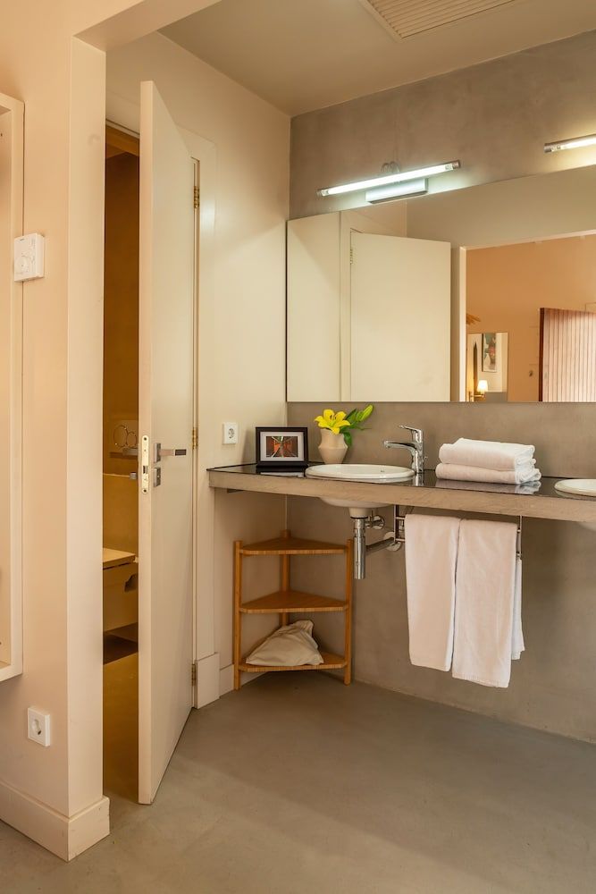 SólleRooms GuestHouse Superior Double Room, 1 King Bed 6