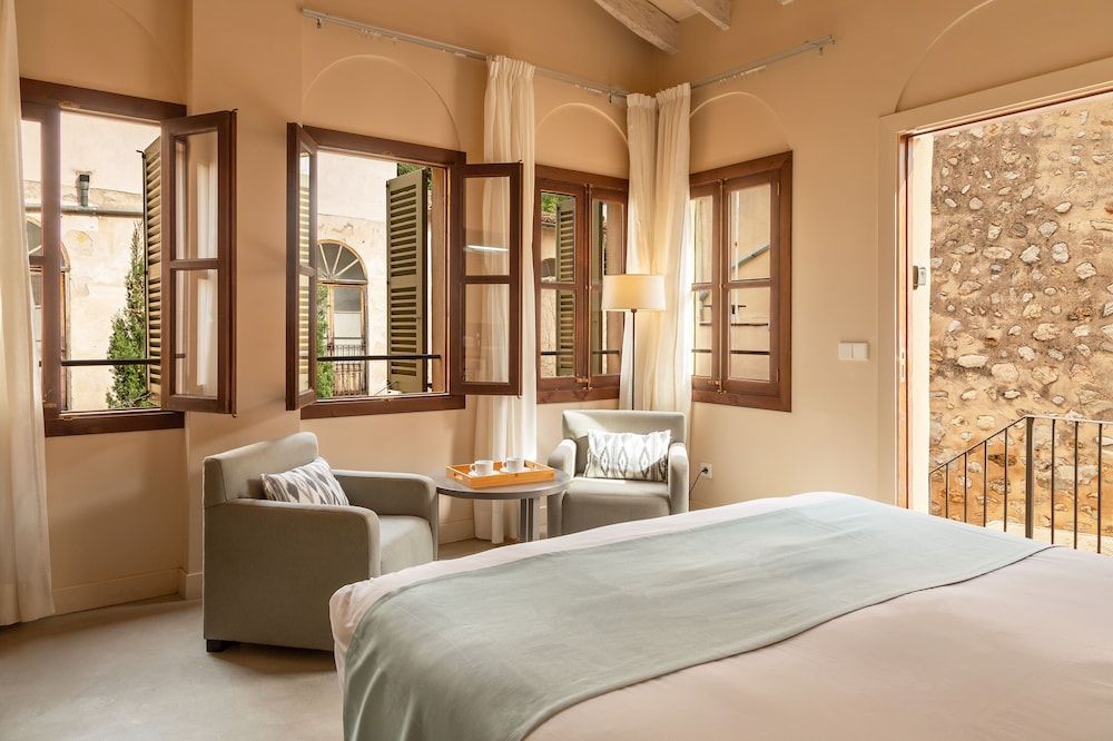 SólleRooms GuestHouse Superior Double Room, 1 King Bed 3