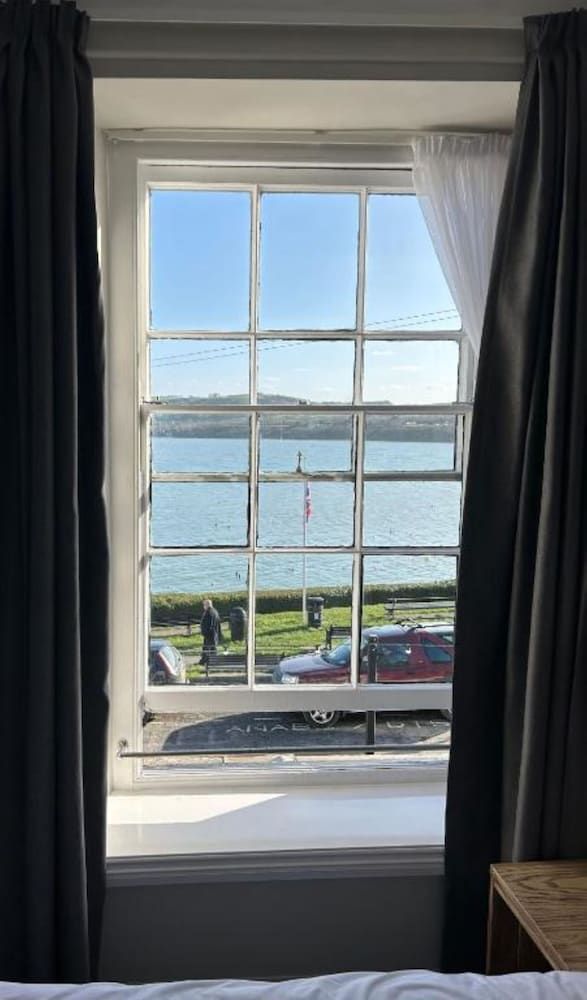 Penwig Hotel Double Room, 1 Double Bed (Sea View) 4
