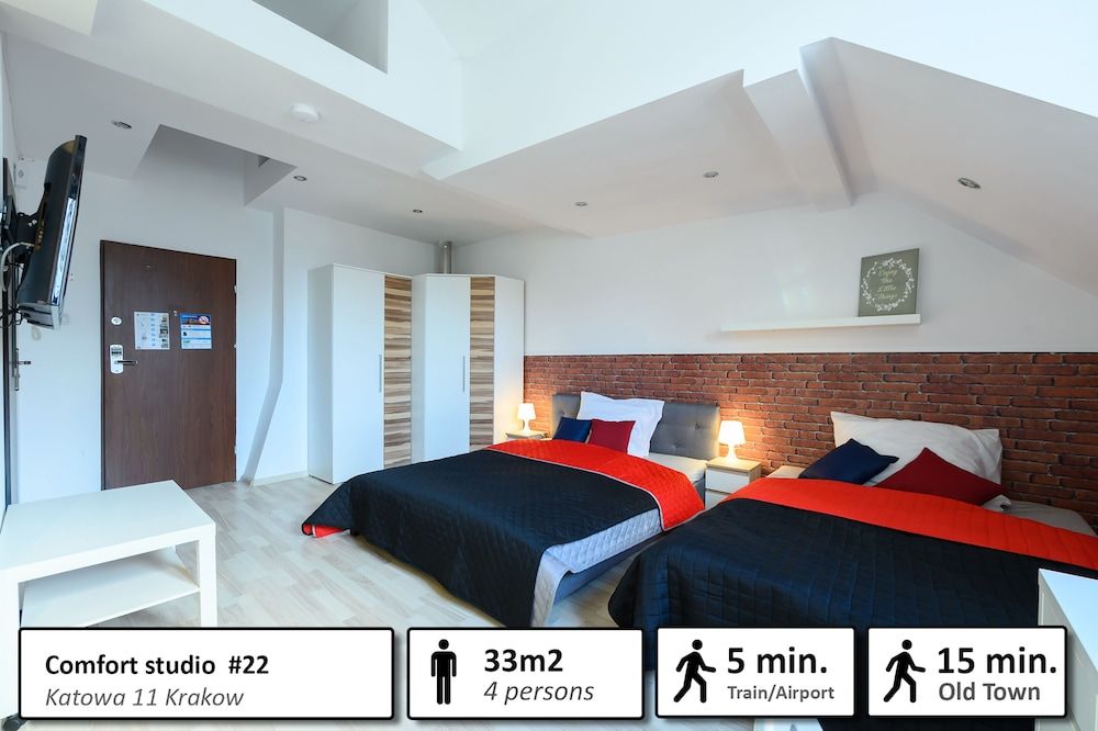 Comfort Studio, 2 Queen Beds, City View