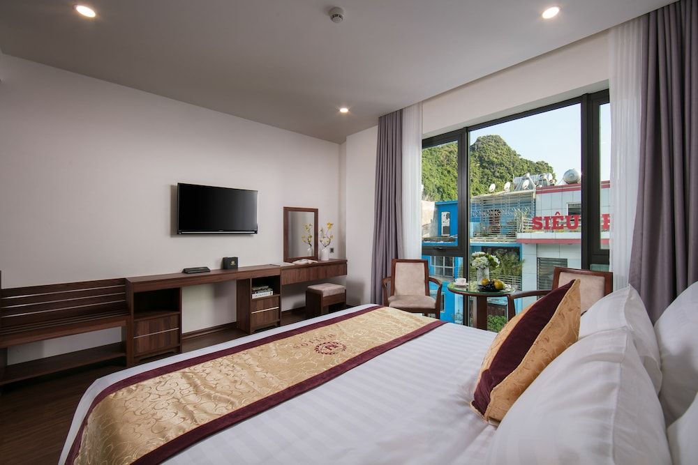 Halios Hotel Halong Classic Double Room Single Use 2