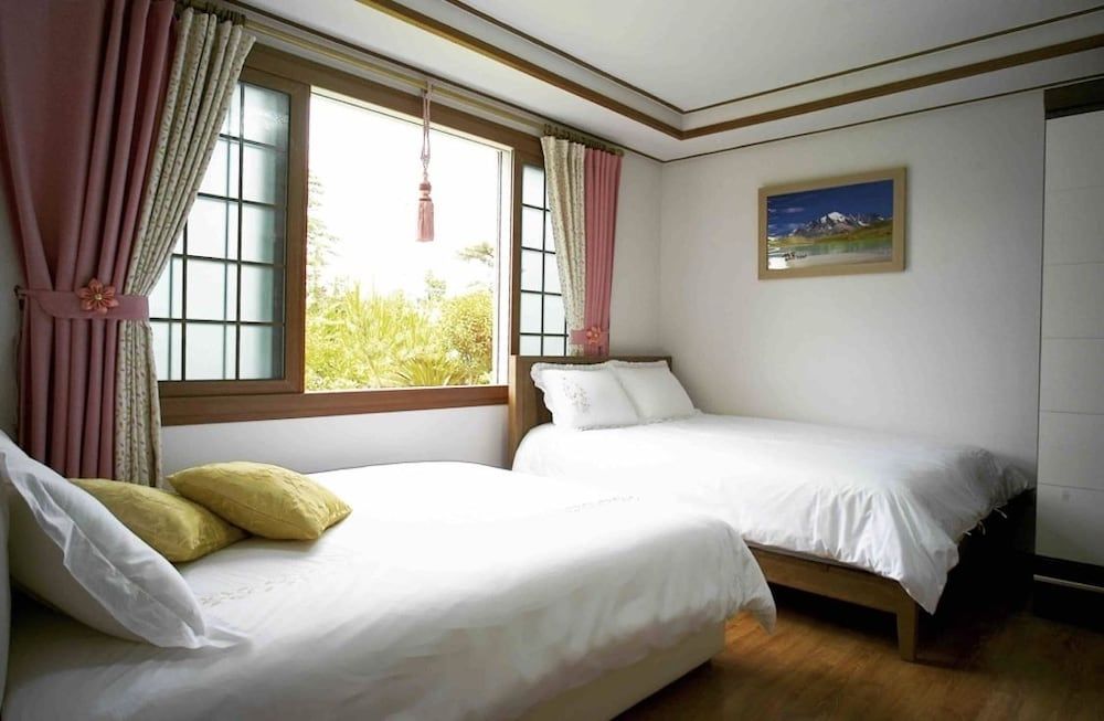 undefined Casa Linda Pension-Acommodation 8